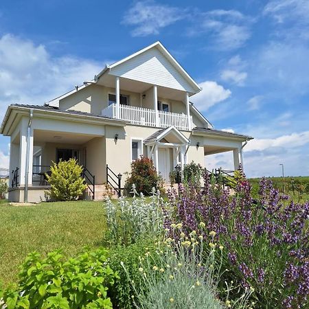 Ferienwohnung Zoeld Terasz Vendeghaz Egerszalók Exterior foto